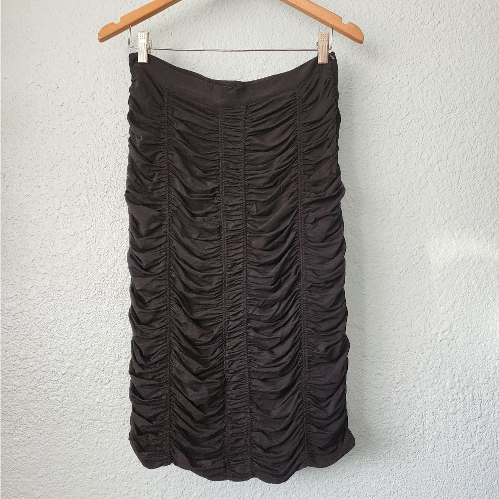 Burberry Black Ruched Midi Skirt - Picture 4 of 12